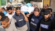 لحظه زخمی شدن ۲ خبرنگار در حمله به غزه | ببینید