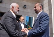 ابلاغ سلام رهبر انقلاب و رئیس جمهور به هنیه | قدردانی رئیس دفتر سیاسی حماس از کمک های ایران
