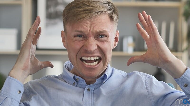 بهترین رفتار با کسی که از او خوشتان نمی آید و برایتان آزاردهنده است