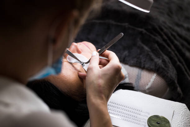 ضرورت انجام اقدامات زیبایی تا کجا؟ | بهترین راه برای مشاوره درست در مورد انجام اقدامات زیبایی