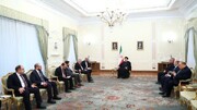 رئیسی در دیدار با گریگوریان: امنیت راهبردی منطقه قفقاز جزو خطوط قرمز ایران است | حضور بیگانگان در منطقه مشکلی را حل نمی‌کند