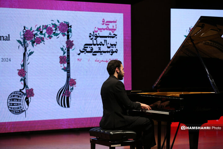 نوازنده هلندی «نیکولاس فن‌پوکه» پیانو سرانجام به ایران آمد| جشنواره موسیقی فجر