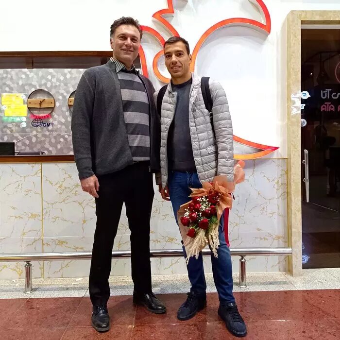 بمب جدید لیگ برتر وارد ایران شد | پیراهن سرخ بر تن وینگر خارجی