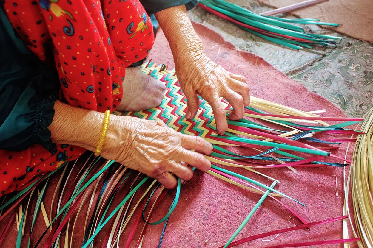 تدوین زنجیره ارزش صنایع دستی در کمیسیون فرهنگی + جزئیات