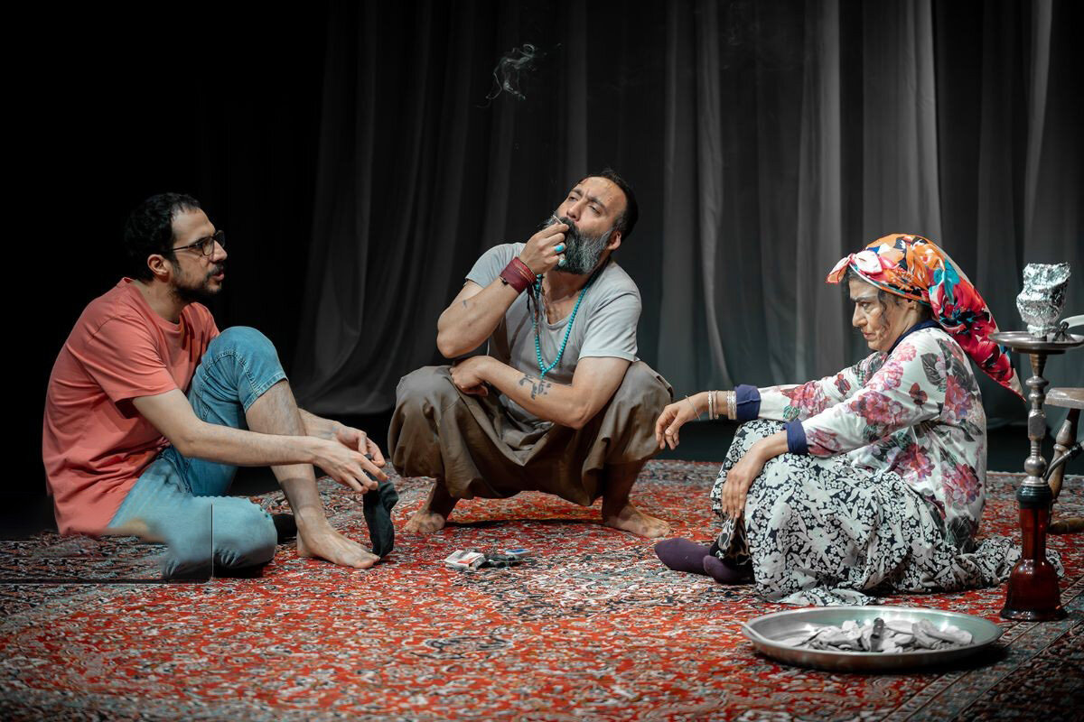 آن شب یک نفر در تئاتر شهر روی صحنه نرفت | نمی توانم از پیشکسوتان و هنرمندان بخواهم برای دیدن کارم از روی جوی تئاترشهر وارد شوند