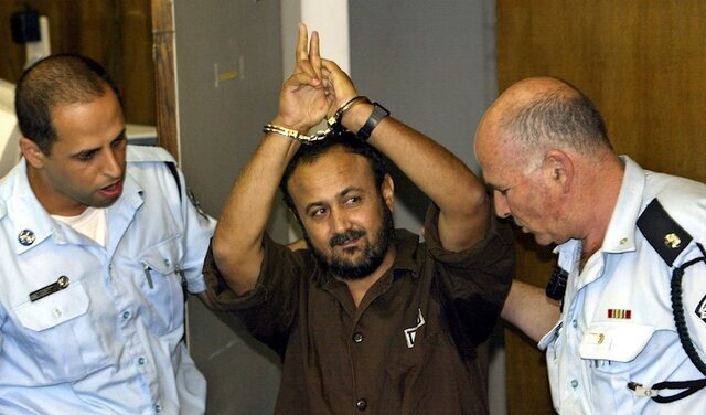 اسرائیل مروان البرغوثی را به زندان دیگری منتقل کرد | البرغوثی  کیست؟
