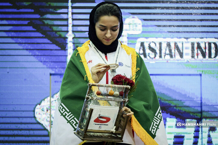 قهرمانی «فرزانه فصیحی» با رکوردشکنی| کسب مدال طلای دومیدانی در آسیا