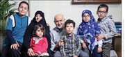 سبک زندگی خانوادگی احمد توکلی از زبان دخترش | والدینم از کمتر داشتن و بیشتر بخشیدن لذت می‌برند