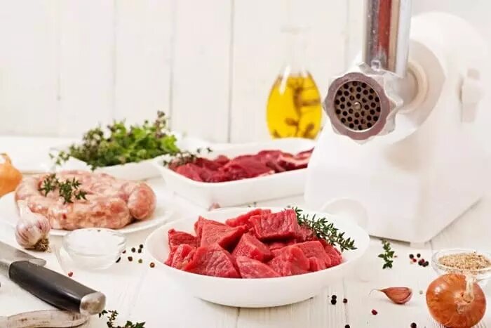 اشتباهات رایجی که قویترین چرخ گوشت ها را هم خراب میکند