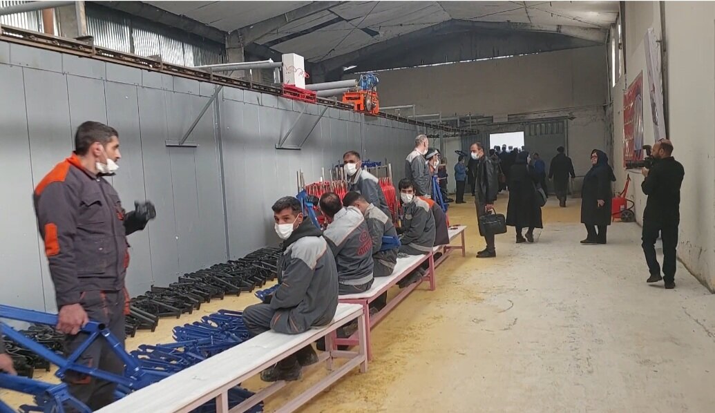 موادفروشانی که دوچرخهساز شدند | دستمزد زندانیان چقدر است؟ | زندانیان می توانند برای خانواده خود پول بفرستند؟