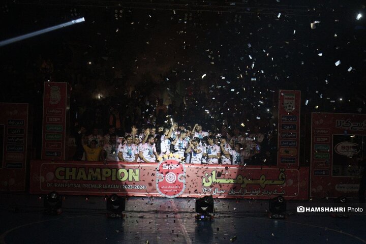 جشن قهرمانی «گیتی پسند» لیگ برتر فوتسال کشور