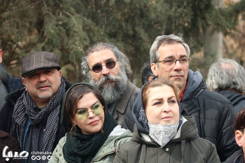 چهرههایی که برای بدرقه پردیس افکاری آمدند + تصاویر | مراسم خاکسپاری زنده یاد افکاری