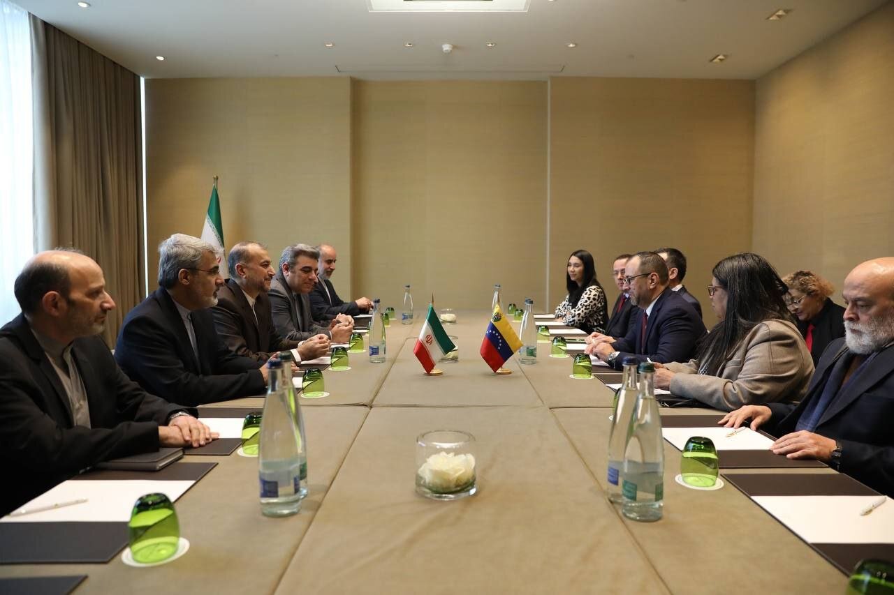 دعوت امیرعبداللهیان از همتای ونزوئلایی برای سفر به ایران | جزئیات دیدار و گفتگو در ژنو