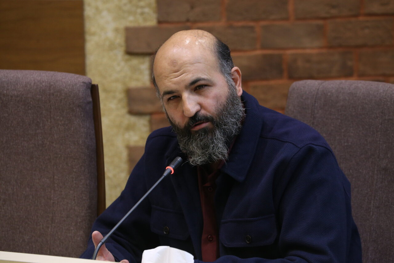 گزارش همشهری از مراسم رونمایی کتاب«فلسفه ایده اولیه داستان» در حوزه هنری | روایت و نسبت آن با تبیین ادبیات داستانی دینی