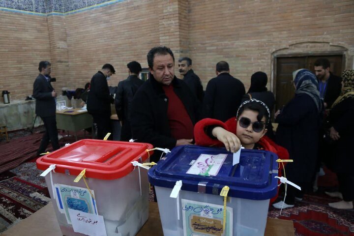 «نه» محکم و معنادار کردستانی ها در انتخابات ۱۱ اسفند + تصاویر را ببینید