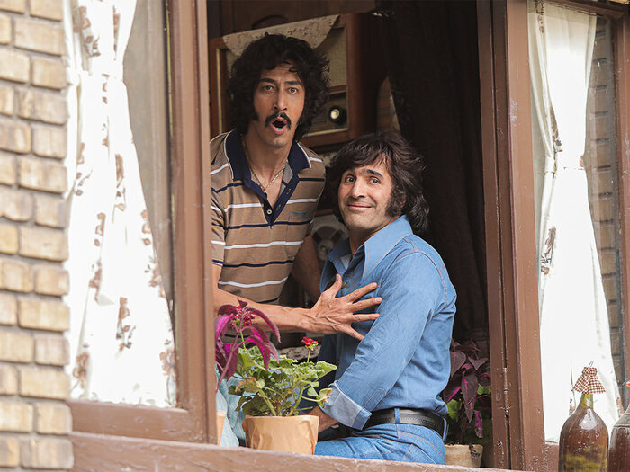 ادعای تازه درباره قاچاق فیلم فسیل | این فیلم از اتاق فرمان سینما قاچاق شده!