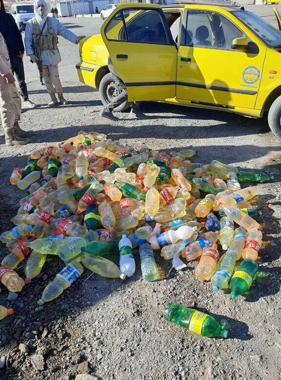 تصاویری از جاساز عجیب قاچاق سوخت در مرز تایباد