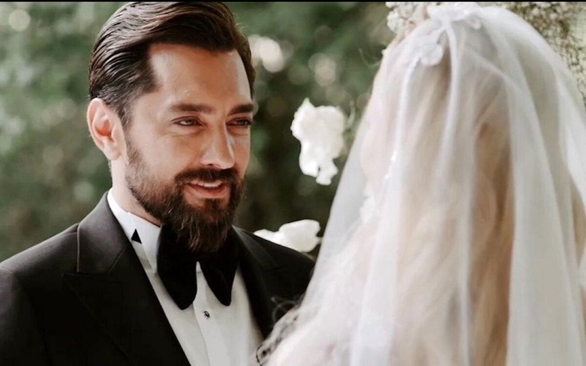 سلبریتی شدن با شهرت همسران! | همسر مهدی قائدی برایش دردسر درست کرده است؟