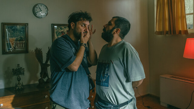 نوروز امسال با شلوغبازیهای «تمساح خونی» | سوپرایز جواد عزتی برای تماشاگران فیلمش