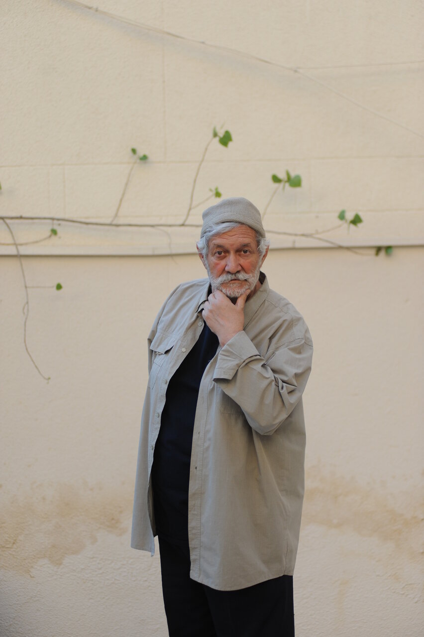 آتش تقی پور : ترجیح میدهم گدایی کنم تا بازیگری!