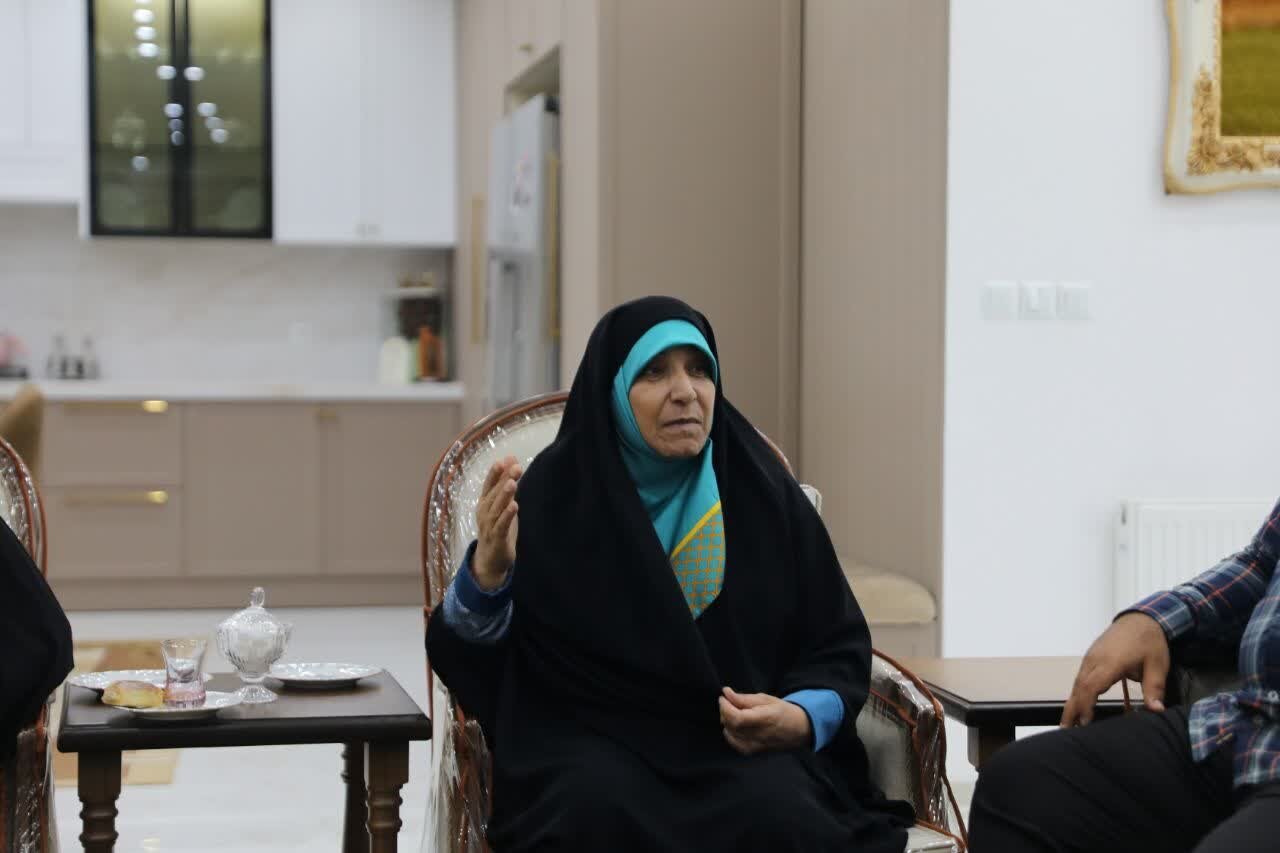 تصاویری از مادر و پدر مهدی طارمی