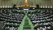 اشک های نمایندگان مجلس در سوگ رئیس جمهور شهید |‌ تصاویر