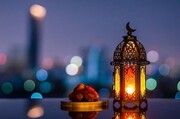 تصاویر زیبا از هلال ماه رمضان بر فراز حرم حضرت عباس(ع)