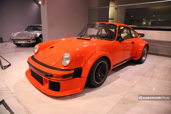 رونمایی از کالسکه های ترور ناصرالدین شاه و تاجگذاری محمدرضا پهلوی