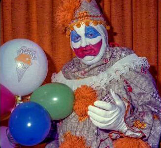 دلقک مهربان، قاتل سریالی بود | دلقک قاتل چند نفر را به قتل رساند؟