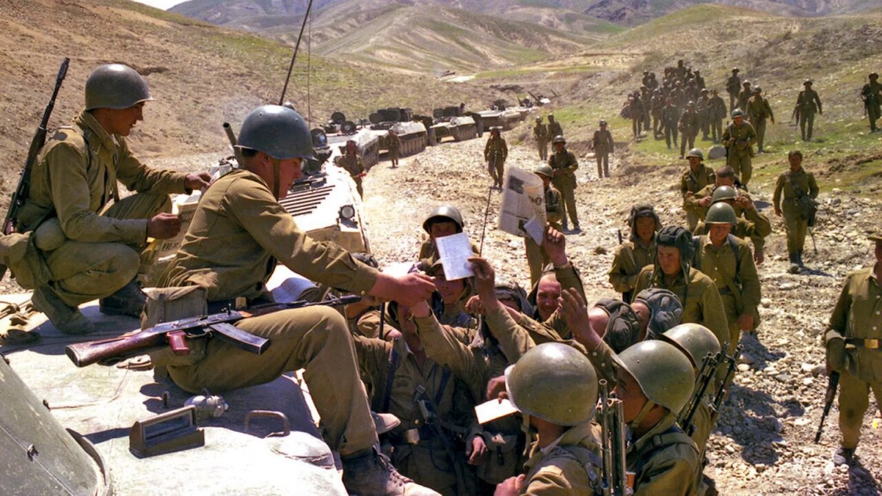 سربازان شوروي در افغانستان