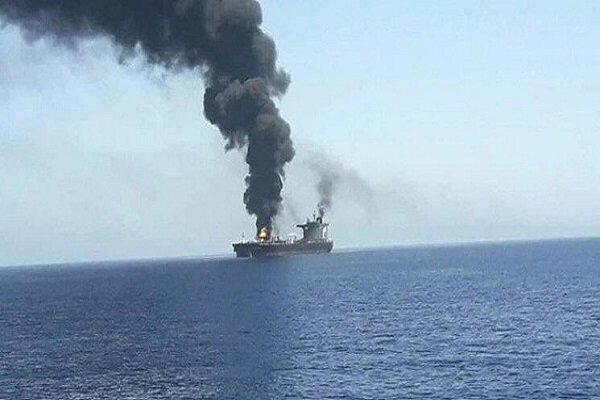 حمله یمن به کشتی امریکایی