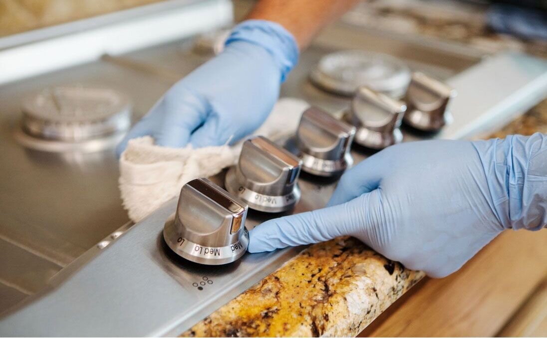 ۱۶ نکته جادویی برای یک آشپزخانه تکانی اصولی