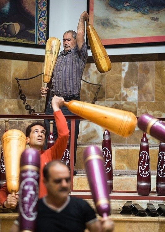 زورخانهگردی؛ رسم پهلوانان تهرانی در ماه مهمانی خدا