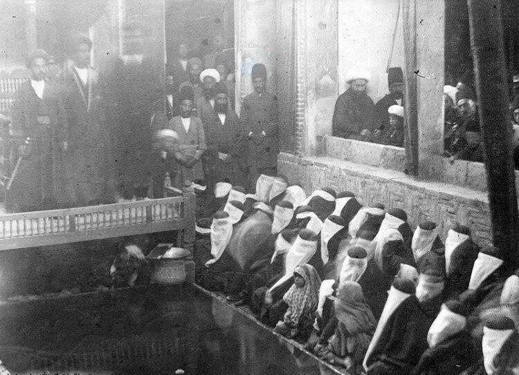 رسم کیسهدوزی زنان تهرانی در ماه رمضان | زنان برای تهیه افطار و سحر جایزه میگرفتند