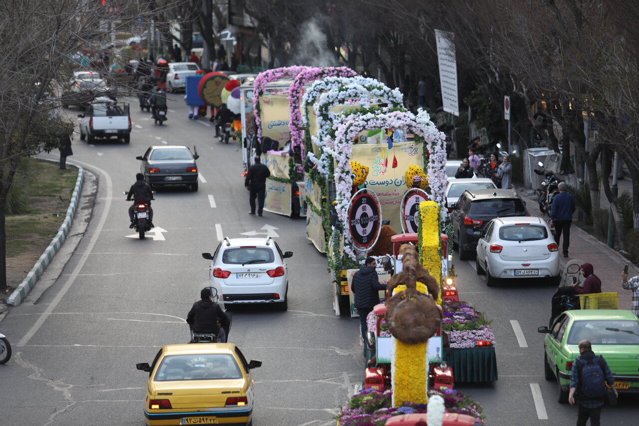 گزارش تصویری| جشنهای نوروزی با حرکت کاروان های شادی رسما آغاز شد | تم کاروان شادی؛ شاهنامه