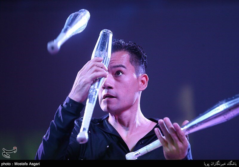 شور ساحری در صحنه سیرک