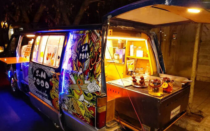 در رستوران های خیابانی چه خبر است؟