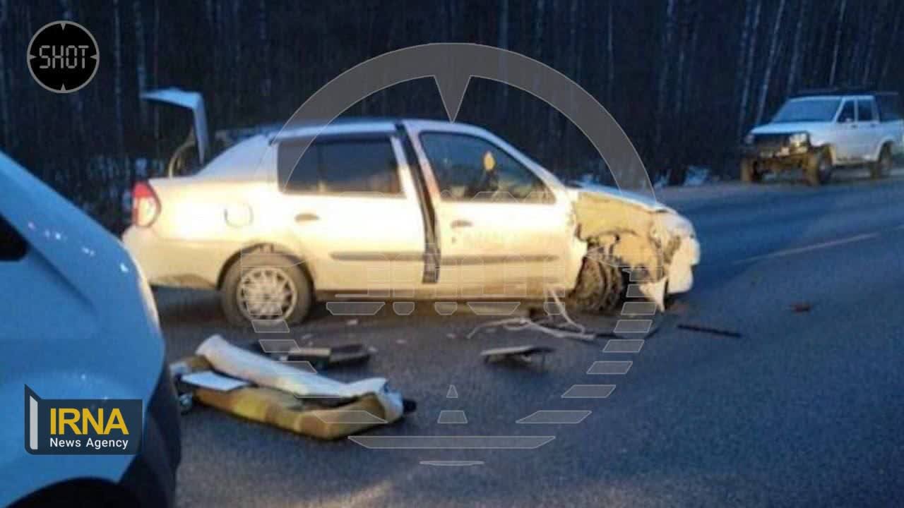 تصاویر یک تروریست زخمی شده و خودروی آنها پس از شلیک تعداد زیادی گلوله