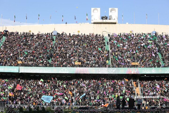 تصاویر حضور ۱۰۰ هزار نفری مردم در «محفل قرآنی امام حسنی‌ها»-1