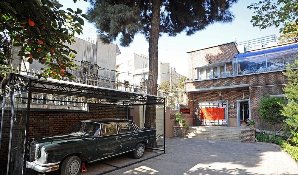 ۱۲ پیشنهاد برای موزه‌ گردی در تهران | از موزه استاد انتظامی گرفته تا باغ موزه هنر ایرانی