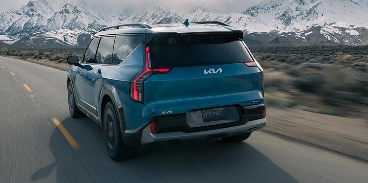 تصاویر | این شاسی بلند کرهای برترین خودروی سال ۲۰۲۴ شد