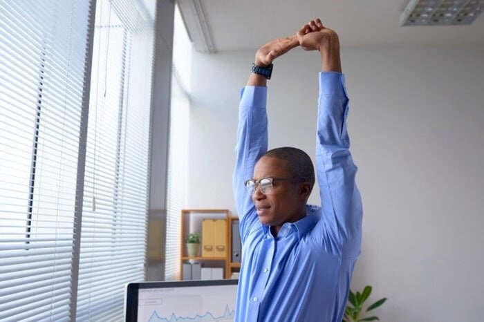 چگونه سر کار سالم بمانیم؟ | راهکارهایی برای حفظ سلامت در خانه دوم