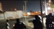 ویدئویی جدید از حمله تروریستی به دو مقر نظامی در سیستان و بلوچستان | شنیده شدن صدای تیراندازی پیاپی | یک گروه تروریستی مسئولیت حملات را بر عهده گرفت