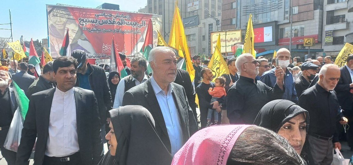 کدام شخصیتها به راهپیمایی روز قدس تهران آمدند؟ + تصاویر | از سردار سلامی تا حسن روحانی و ناطق نوری و...