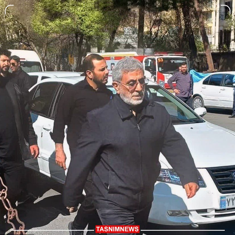 حضور فرمانده نیروی قدس سپاه در در مراسم تشییع شهید زاهدی | عکس