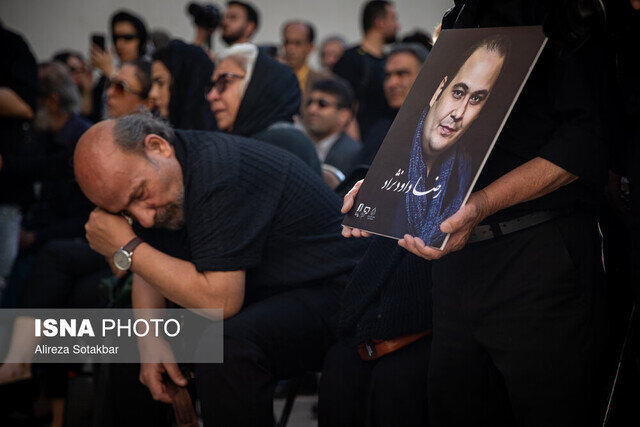 محسن تنابنده و چهرههای خاصی که برای وداع با رضا داوود نژاد آمدند + تصاویر