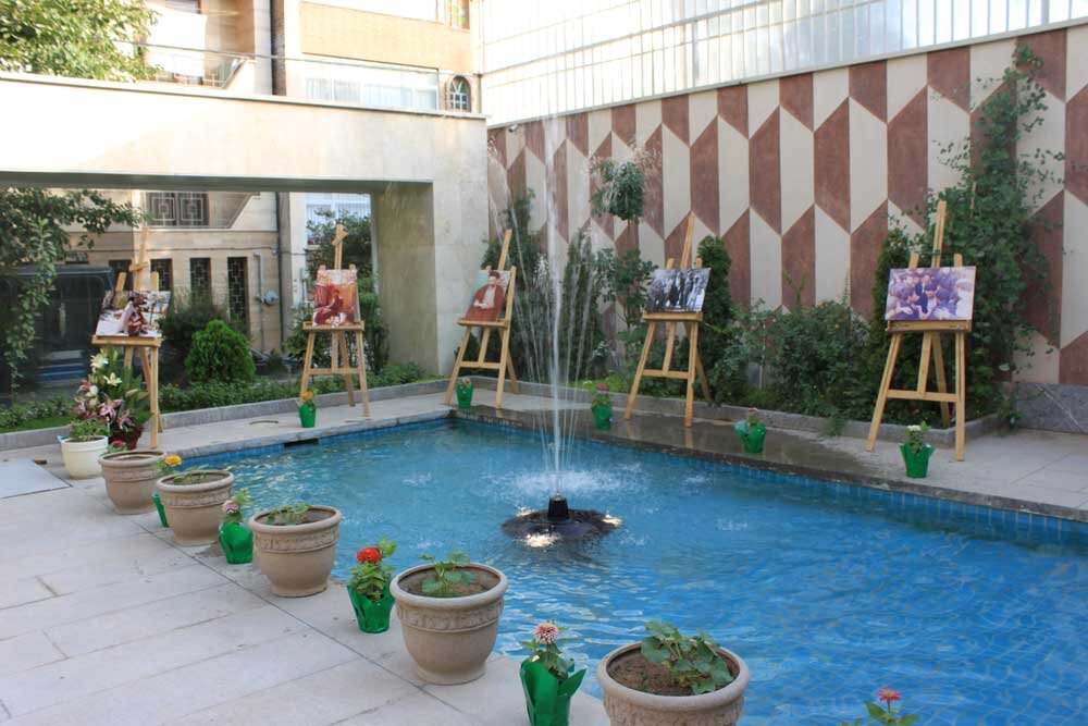 ساواک معماران این خانه را دستگیر کرد