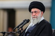 رهبر انقلاب: جمهوری اسلامی یقینا نمی‌خواهد کسی را اجبار به دین‌داری کند اما ...