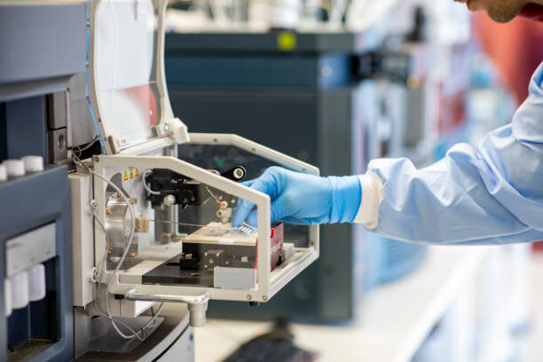 کاهش علائم پارکینسون با انتقال باکتریهای سالم از طریق پیوند مدفوع