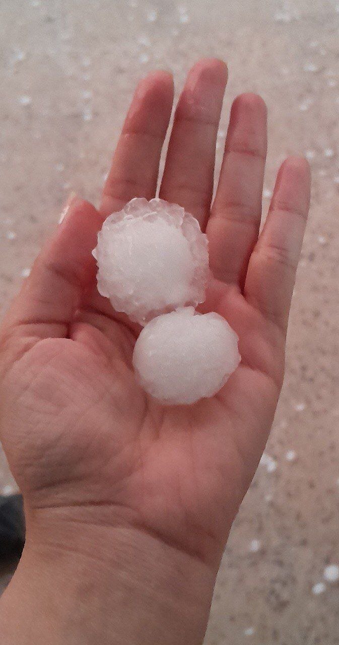 بارش تگرگ بزرگ در دهلران ایلام